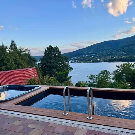 Nad Jeziorem Villa *