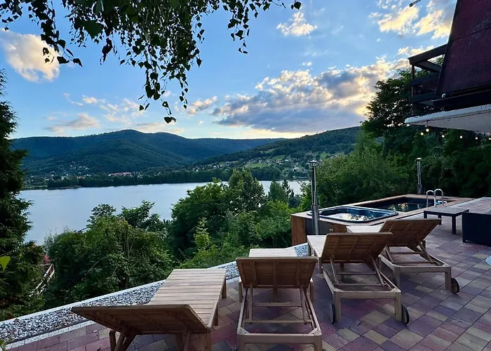 Nad Jeziorem Villa Międzybrodzie Bialskie